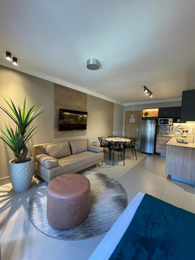 Flat Praia Home Experience Dante Michelini Vitoria Bagian luar foto